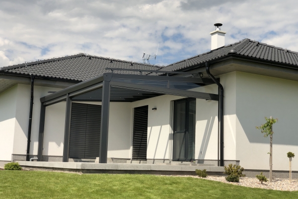 Pergola-Topline.jpeg