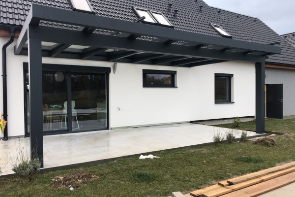 Pergola-Ultraline-1.jpeg