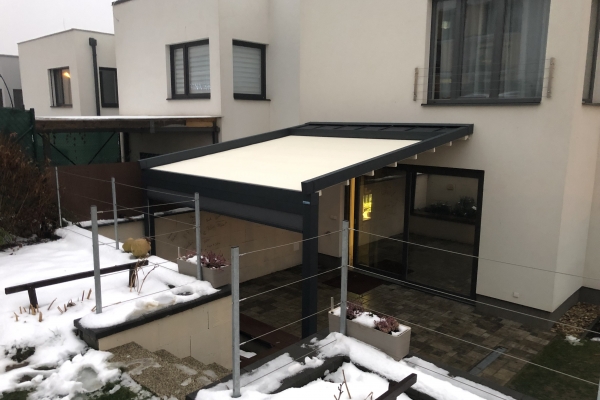 Pergola-Elegancy-s-posuvnou-strechou-4834.jpeg