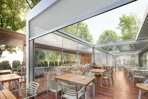 hlinikova-bioklimaticka-pergola-gibus-velvet-plus-s-posuvnou-strechou-obr-2.jpg
